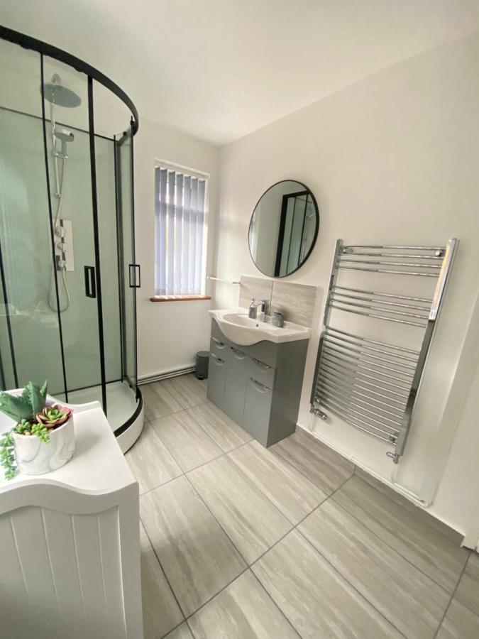 Gatwick Studio Horley Exterior foto